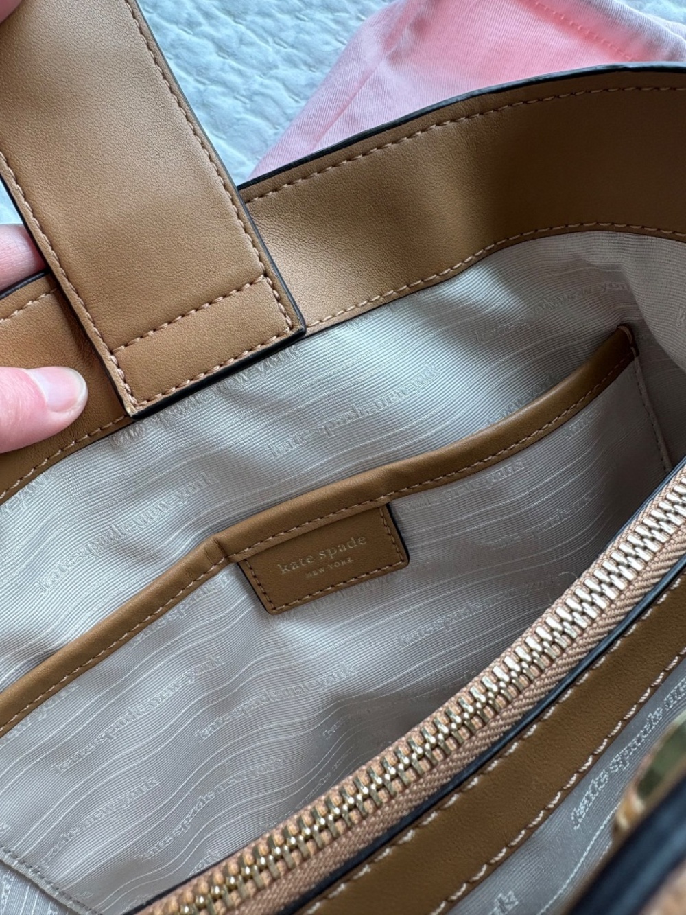 Kate Spade Pebble Leather Hudson Shoulder Bag - Picture 8 of 9